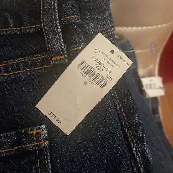 NWT Old Navy High Rise Distressed Slouchy Straight Jeans - Picture 14 of 16